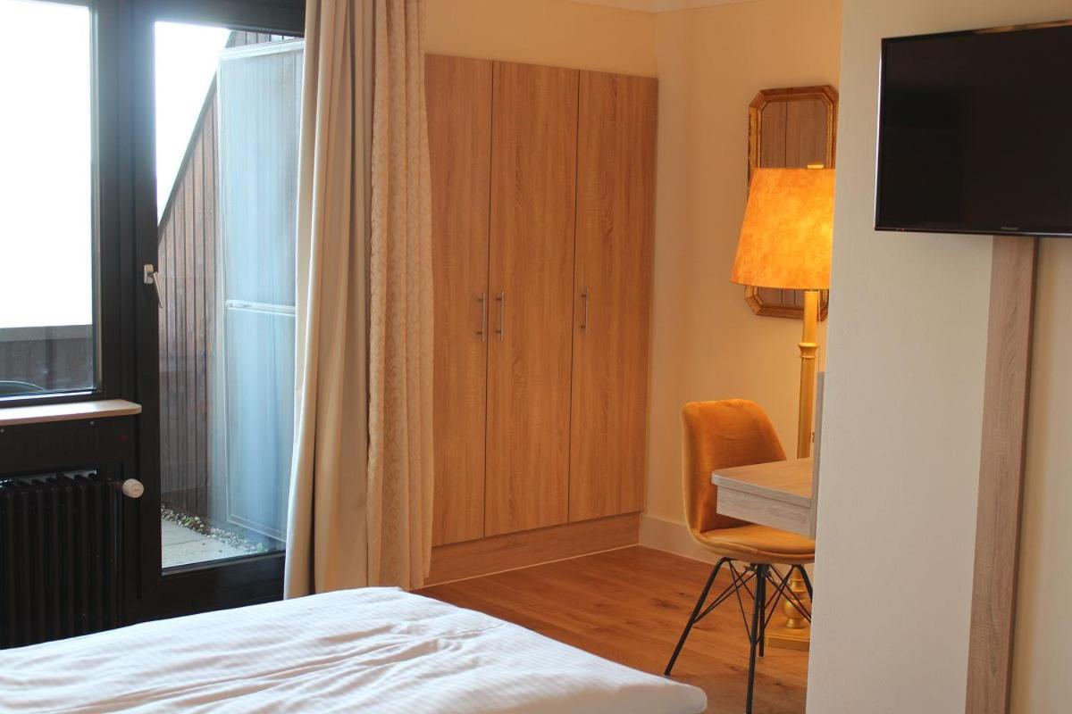 Burghotel Schoene Aussicht Bauer Gmbh Winnenden Eksteriør bilde